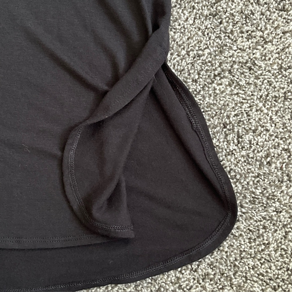 NWT Express One Eleven Strappy Black Tank Top Shirt Size XS Side Slits - Picture 9 of 13